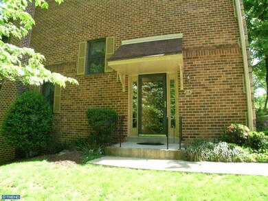 215 Archer Ct, Malvern, PA 19355 - photo 2