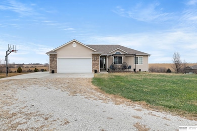 22920 Kalvin Ct, Eagle, NE 68347 - photo 2