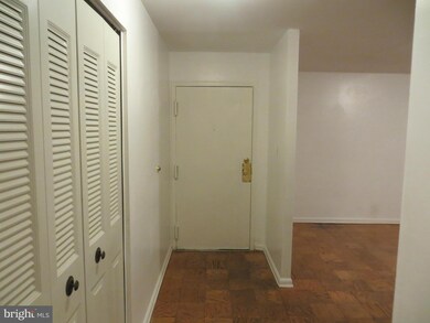 858 Quince Orchard Blvd unit 202, Gaithersburg, MD 20878 - photo 3