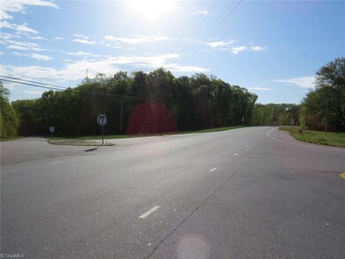 003 Wilson Farm Rd, Statesville, NC 28625 - photo 2