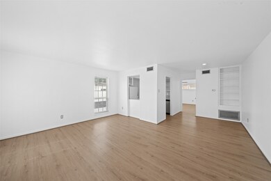 Living Room - view 1