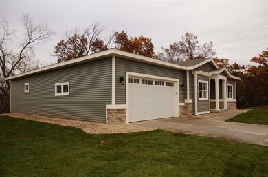 6282 Summit View Dr, Fitchburg, WI 53719 - photo 3