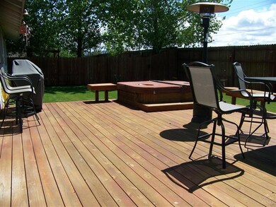 3057 SW Volcano Cir, Redmond, OR 97756 - photo 6