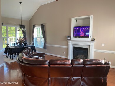 649 Milton Dr, Winterville, NC 28590 - photo 5