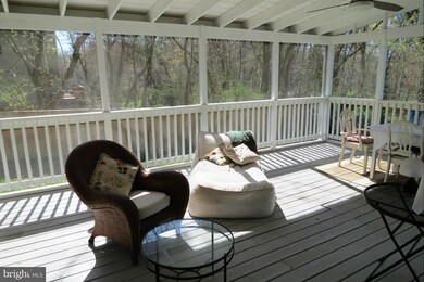 6413 78th St, Cabin John, MD 20818 - photo 7