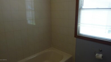 bathoom 2