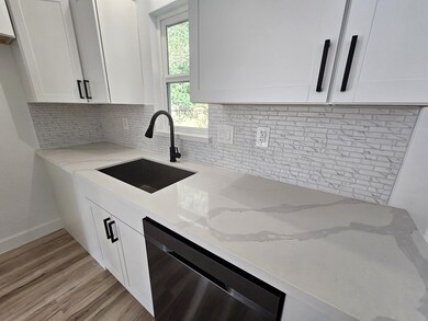 905 Ringold St, Houston, TX 77088 - photo 7