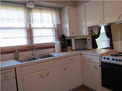 all appliances stay with home