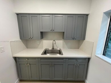 544 Michigan Ave unit 10, Miami Beach, FL 33139 - photo 3