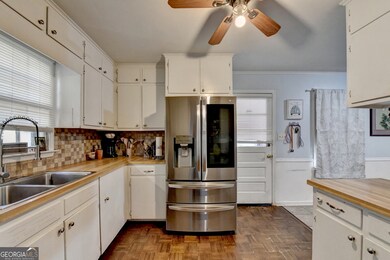 302 Holly Ln, Gainesville, GA 30501 - photo 3