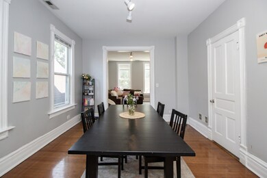 1148 W Addison St unit 2, Chicago, IL 60613 - photo 7