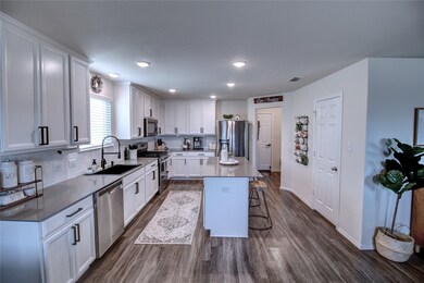 17862 Planted Orchard Dr, Hockley, TX 77447 - photo 7