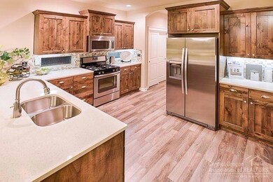 20836 Gateway Dr, Bend, OR 97702 - photo 6