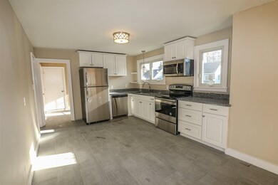 35 Elizabeth Ave, Manchester, NH 03103 - photo 6