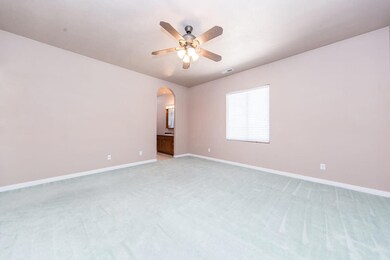 Listing_1112827_Photo_4_ID411389130