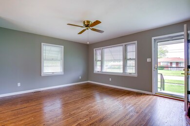 6201_CullodenDr_40258_100