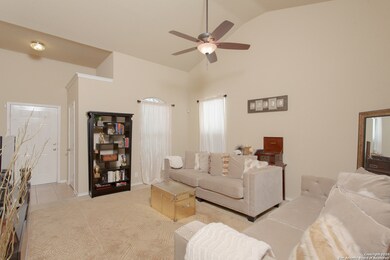 10902 Mustang Oak Dr, San Antonio, TX 78254 - photo 4