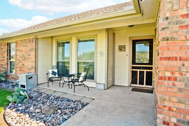 1304 Hutchins Ln, Springtown, TX 76082 - photo 6