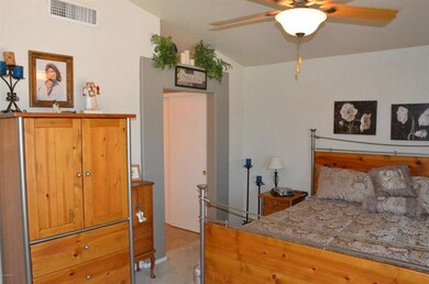 Master Bedroom pic 2