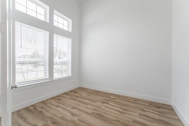 24903 Berwick Bay Ct, Tomball, TX 77375 - photo 5