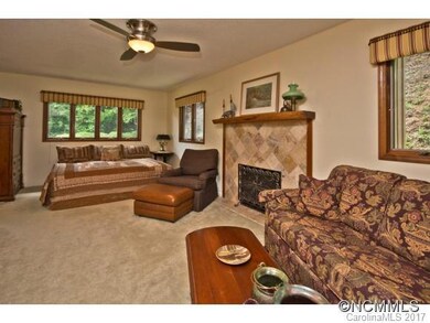 457 Mountain View Rd, Burnsville, NC 28714 - photo 7