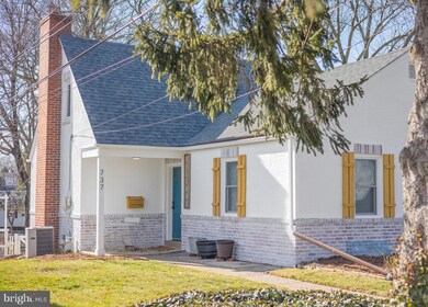 737 Amosland Rd, Morton, PA 19070 - photo 4