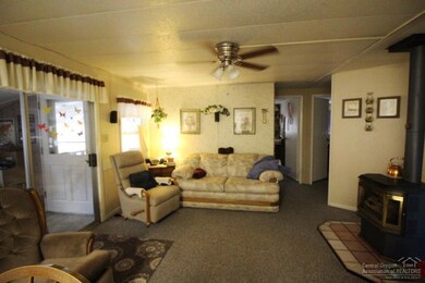 60886 Ridge Dr, Bend, OR 97702 - photo 7