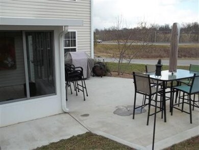 104 Village Dr, Frankfort, KY 40601 - photo 7