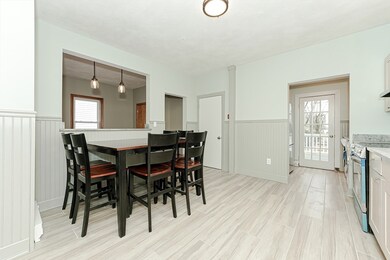 192 School St, Franklin, MA 02038 - photo 4