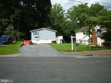 15 University Ave, Catonsville, MD 21228 - photo 2