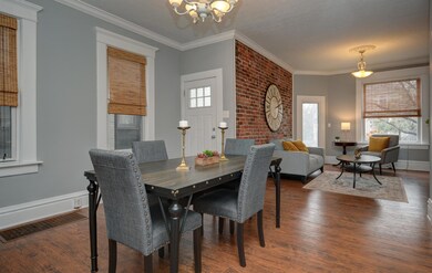 Dining Room (3)
