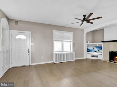 1315 Cleveland Ave, Reading, PA 19610 - photo 2