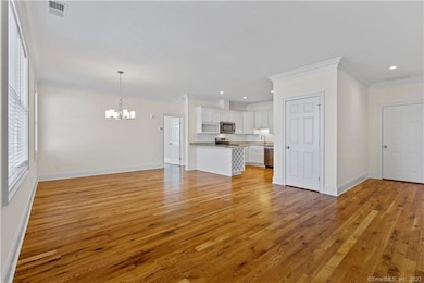 73 W Main St unit 6, Clinton, CT 06413 - photo 4