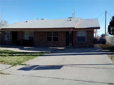 2310 Tremont Ave unit AB, El Paso, TX 79930 - photo 2