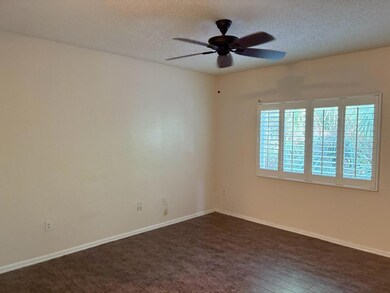 360 Crestwood Cir unit 306, Royal Palm Beach, FL 33411 - photo 3