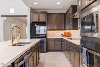 11128 S 54th Ln, Phoenix, AZ 85339 - photo 4