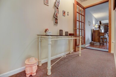 004_Front Entry