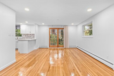 253 Linden St, Waltham, MA 02452 - photo 5