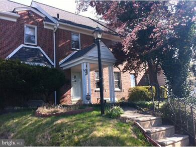 110 E Marshall Rd, Lansdowne, PA 19050 - photo 2