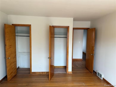 1790 Oak St unit 1, Wyandotte, MI 48192 - photo 5