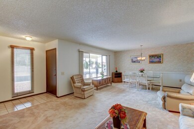 17822 N Palo Verde Dr, Sun City, AZ 85373 - photo 6