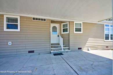 9292 Denmarsh Dr, Brooksville, FL 34613 - photo 7