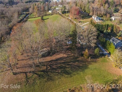 153 Queen St, Hendersonville, NC 28792 - photo 7