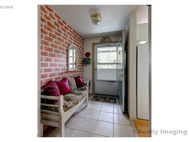 Entrance/Foyer