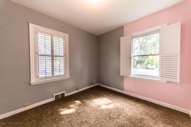 942A0749-HDR