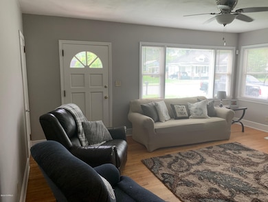 379 Main St, Winterville, NC 28590 - photo 4