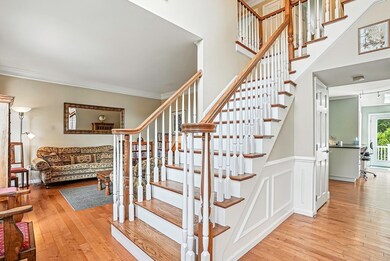 2 Farm Pond Ln, Franklin, MA 02038 - photo 2