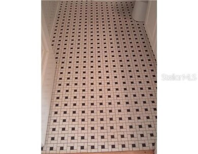 Bath1 - Original Tile in Bathroom