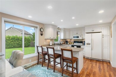 116 Locust Glen Dr, Cranston, RI 02921 - photo 6