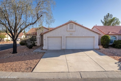 48-web-or-mls-9401 N Warbler Pl-48